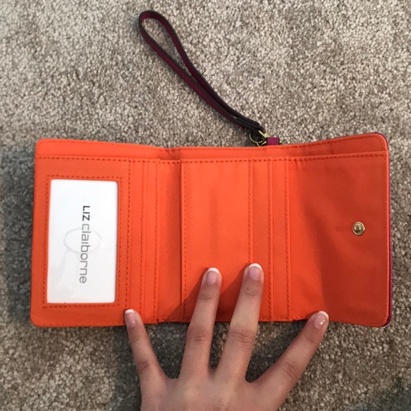 Wallet - Picture 3 of 4